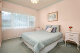 https://images.listonce.com.au/custom/160x/listings/24-willonga-street-strathmore-vic-3041/809/01196809_img_08.jpg?sEF0hoPIZFU