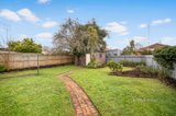 https://images.listonce.com.au/custom/160x/listings/24-winter-street-newington-vic-3350/327/01099327_img_08.jpg?2-KNZ_GjHdE