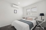 https://images.listonce.com.au/custom/160x/listings/240-44-lusher-road-croydon-vic-3136/501/01974501_img_06.jpg?5Rk7M6MDER4