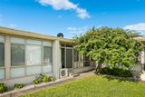 https://images.listonce.com.au/custom/160x/listings/240-chifley-avenue-altona-vic-3018/092/01700092_img_13.jpg?gdXVUUYdqys