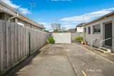 https://images.listonce.com.au/custom/160x/listings/240-chifley-avenue-altona-vic-3018/397/01931397_img_09.jpg?EXUGieQZ6cc