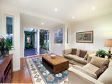 https://images.listonce.com.au/custom/160x/listings/240-danks-street-albert-park-vic-3206/442/01087442_img_10.jpg?Cal5NVXTIQA