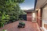 https://images.listonce.com.au/custom/160x/listings/240-elizabeth-street-bentleigh-east-vic-3165/572/01815572_img_11.jpg?i5vluXcBkLM