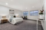 https://images.listonce.com.au/custom/160x/listings/240-fran-street-glenroy-vic-3046/656/00716656_img_06.jpg?4hRDzyf78Kg