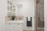 https://images.listonce.com.au/custom/160x/listings/240-william-street-ringwood-vic-3134/687/01947687_img_07.jpg?Jv_pYmsGX3M