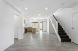 https://images.listonce.com.au/custom/160x/listings/2401-shannon-avenue-newtown-vic-3220/427/01782427_img_03.jpg?xNIYh3siDPI