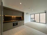 https://images.listonce.com.au/custom/160x/listings/240250-albert-road-south-melbourne-vic-3205/048/01738048_img_01.jpg?qoDP29EX5dE