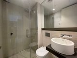 https://images.listonce.com.au/custom/160x/listings/240250-albert-road-south-melbourne-vic-3205/048/01738048_img_05.jpg?AIk59dksq8E