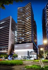 https://images.listonce.com.au/custom/160x/listings/240250-albert-road-south-melbourne-vic-3205/048/01738048_img_08.jpg?hPQ-K4YNYzI