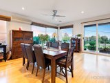 https://images.listonce.com.au/custom/160x/listings/241-the-boulevard-port-melbourne-vic-3207/970/01086970_img_04.jpg?qq6RS0J3EEk