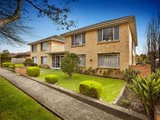 https://images.listonce.com.au/custom/160x/listings/241-zetland-road-mont-albert-vic-3127/234/01684234_img_01.jpg?LYCIRylZUW4