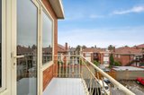 https://images.listonce.com.au/custom/160x/listings/24197-brighton-road-elwood-vic-3184/856/01980856_img_10.jpg?5JUOsWwi2qg