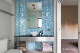 https://images.listonce.com.au/custom/160x/listings/242-adderley-street-west-melbourne-vic-3003/948/01743948_img_08.jpg?XVnfsApiK4U