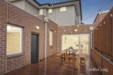 https://images.listonce.com.au/custom/160x/listings/242-birdwood-street-box-hill-south-vic-3128/254/01779254_img_12.jpg?DKYzixGhNHU