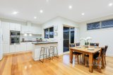 https://images.listonce.com.au/custom/160x/listings/242-charlton-street-mount-waverley-vic-3149/502/01111502_img_05.jpg?oaiW5RU86LA