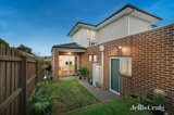 https://images.listonce.com.au/custom/160x/listings/242-diosma-crescent-nunawading-vic-3131/845/00706845_img_10.jpg?jUPr3vCwYro