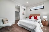 https://images.listonce.com.au/custom/160x/listings/242-linlithgow-street-mitcham-vic-3132/298/01853298_img_07.jpg?lL5xeICyWFo