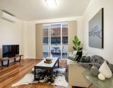 https://images.listonce.com.au/custom/160x/listings/242-swift-street-thornbury-vic-3071/150/01581150_img_04.jpg?-fYad-YAhnQ