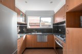 https://images.listonce.com.au/custom/160x/listings/242-tucker-road-bentleigh-vic-3204/318/00899318_img_06.jpg?Qq2oBJJQOQk