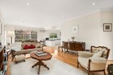 https://images.listonce.com.au/custom/160x/listings/243-albert-street-mount-waverley-vic-3149/520/01629520_img_02.jpg?pK2OiVCL_WU