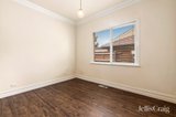 https://images.listonce.com.au/custom/160x/listings/243-arthur-street-fairfield-vic-3078/183/01972183_img_06.jpg?jUcdBTI78n0
