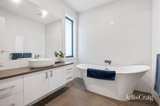 https://images.listonce.com.au/custom/160x/listings/243-illuka-crescent-mount-waverley-vic-3149/066/01818066_img_11.jpg?wQKvF_mnvvE