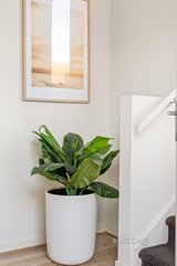 https://images.listonce.com.au/custom/160x/listings/2432-station-street-bonbeach-vic-3196/390/01722390_img_06.jpg?yEZoOEY3wh8