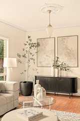https://images.listonce.com.au/custom/160x/listings/243b-como-parade-east-parkdale-vic-3195/379/01947379_img_08.jpg?BdzJIGTA3cQ