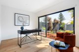https://images.listonce.com.au/custom/160x/listings/244-beach-road-hampton-vic-3188/033/01692033_img_10.jpg?MKtvhjgr3SA