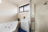 https://images.listonce.com.au/custom/160x/listings/244-bendigo-avenue-bentleigh-vic-3204/454/01262454_img_09.jpg?bbD2wxQVxgo