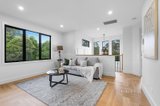 https://images.listonce.com.au/custom/160x/listings/244-delmore-crescent-glen-waverley-vic-3150/239/01605239_img_04.jpg?af4SB20uTq0