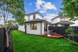 https://images.listonce.com.au/custom/160x/listings/244-delmore-crescent-glen-waverley-vic-3150/239/01605239_img_09.jpg?jgnU6H1M43Y