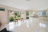 https://images.listonce.com.au/custom/160x/listings/244-dunscombe-avenue-glen-waverley-vic-3150/536/00918536_img_06.jpg?IWgloAnLEco