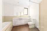 https://images.listonce.com.au/custom/160x/listings/244-fairlie-ave-macleod-vic-3085/921/01983921_img_03.jpg?N3R5Ze368NU