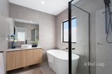 https://images.listonce.com.au/custom/160x/listings/244-porter-road-heidelberg-heights-vic-3081/873/01845873_img_08.jpg?MgLgMqRy36Y