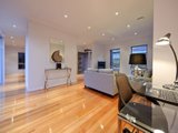 https://images.listonce.com.au/custom/160x/listings/244-shady-grove-nunawading-vic-3131/874/01743874_img_06.jpg?aT30oRCsakw