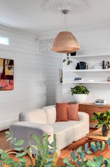 https://images.listonce.com.au/custom/160x/listings/244-victoria-street-brunswick-vic-3056/041/01650041_img_17.jpg?aNEmrve13Hc