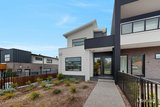 https://images.listonce.com.au/custom/160x/listings/2442-buckley-street-essendon-west-vic-3040/269/01855269_img_12.jpg?2RiUsH7PKLQ