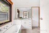 https://images.listonce.com.au/custom/160x/listings/245-albenca-street-mentone-vic-3194/343/01766343_img_09.jpg?XHBz6m8S--g
