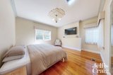 https://images.listonce.com.au/custom/160x/listings/245-napier-street-strathmore-vic-3041/911/01639911_img_07.jpg?v30tYxOoNzk