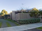 https://images.listonce.com.au/custom/160x/listings/245-sydenham-avenue-manifold-heights-vic-3218/885/01699885_img_07.jpg?Au30pQaXG4A