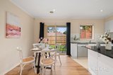 https://images.listonce.com.au/custom/160x/listings/246-elsie-street-boronia-vic-3155/965/01915965_img_04.jpg?fxNG79_HxfI