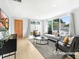 https://images.listonce.com.au/custom/160x/listings/246-humber-road-croydon-north-vic-3136/886/01525886_img_02.jpg?KYuhV-NoHSw