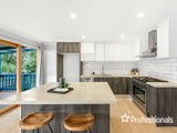 https://images.listonce.com.au/custom/160x/listings/246-humber-road-croydon-north-vic-3136/886/01525886_img_06.jpg?f5MLcet94xs