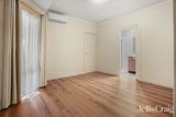 https://images.listonce.com.au/custom/160x/listings/246-north-avenue-bentleigh-vic-3204/210/01856210_img_03.jpg?FzJngpcH6e0