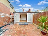 https://images.listonce.com.au/custom/160x/listings/247-danks-street-albert-park-vic-3206/514/01840514_img_06.jpg?2Qt918u0tPE