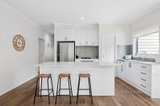 https://images.listonce.com.au/custom/160x/listings/247-high-street-woodend-vic-3442/835/01897835_img_06.jpg?VbtSyrBPGpw
