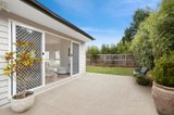 https://images.listonce.com.au/custom/160x/listings/247-high-street-woodend-vic-3442/835/01897835_img_08.jpg?kKGy8khIj7M