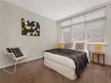 https://images.listonce.com.au/custom/160x/listings/247-spray-street-elwood-vic-3184/703/01794703_img_02.jpg?3xT8pBNptUs