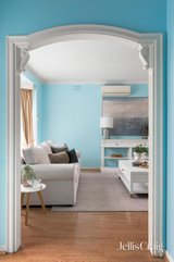 https://images.listonce.com.au/custom/160x/listings/2488-camberwell-road-camberwell-vic-3124/886/01928886_img_04.jpg?CbDSfzya1nk